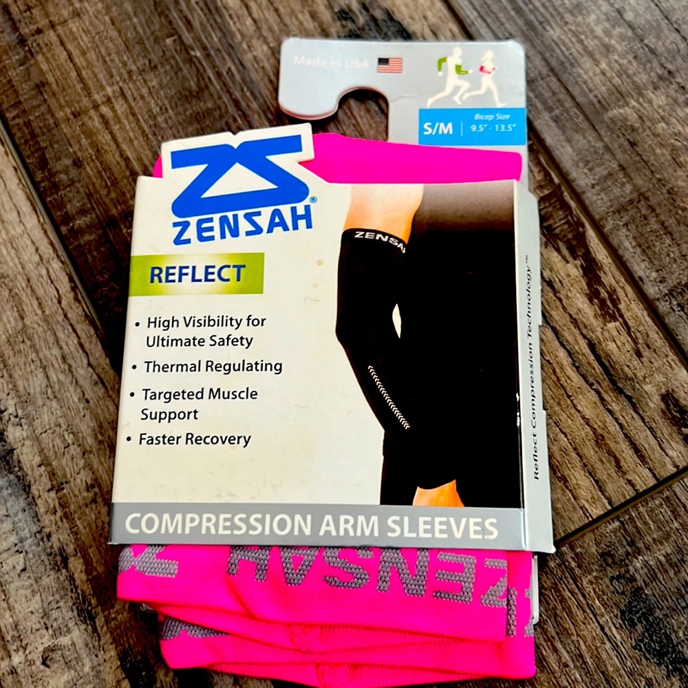 Zensah Reflect Arm Sleeves S/M NWT Neon Pink